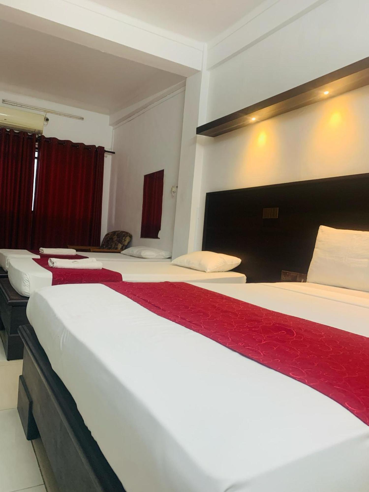 Hotel Nelly Vavuniya Zimmer foto